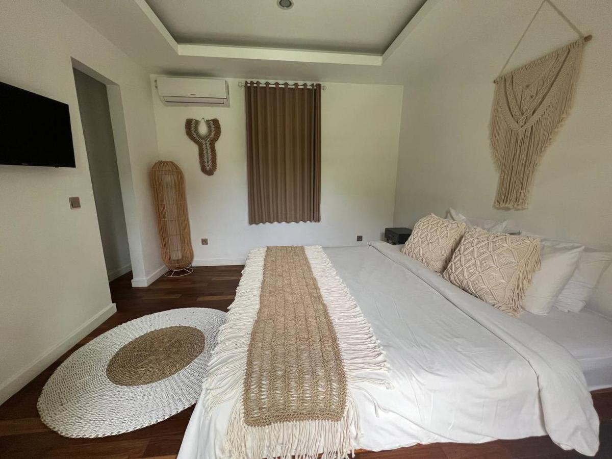 Zara 1 Seminyak (Bali)